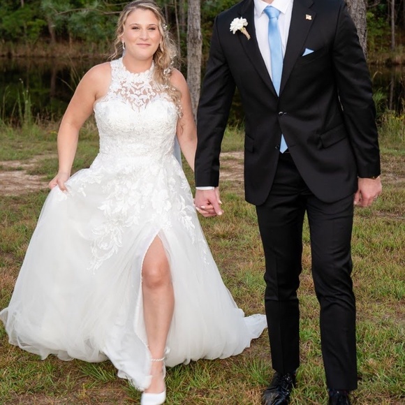 High Neck Lace Applique Tulle Wedding Dress - Picture 6 of 8